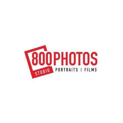800 Photos